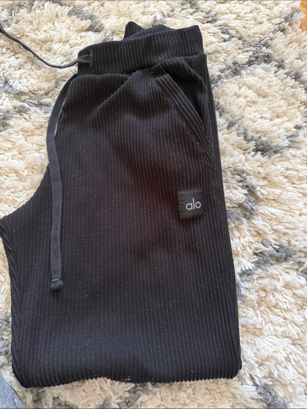 ALO Yoga Black Ribbed Lounge Pants